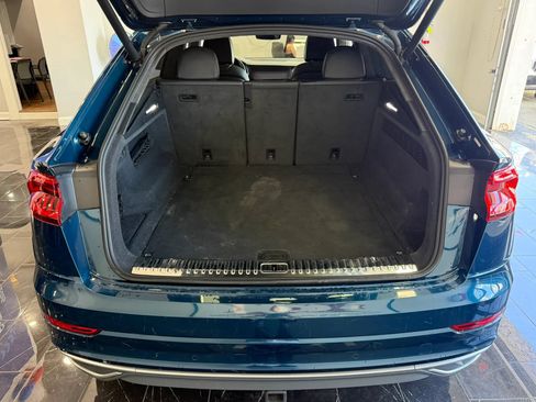 Used 2019 Audi Q8 Prestige AWD/4WD image 31