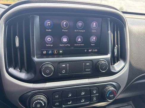 Used 2019 GMC Canyon SLE w/ Elevation Edition RWD image 9
