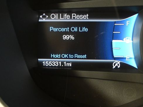 Used 2017 Ford Fusion SE w/ Fusion SE Technology Package FWD image 26