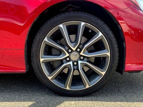 Used 2017 Lexus RC 350 AWD w/ Luxury Package image 9