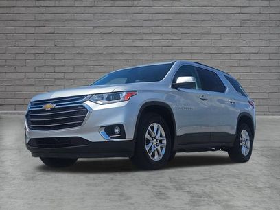 Used 2021 Chevrolet Traverse LT