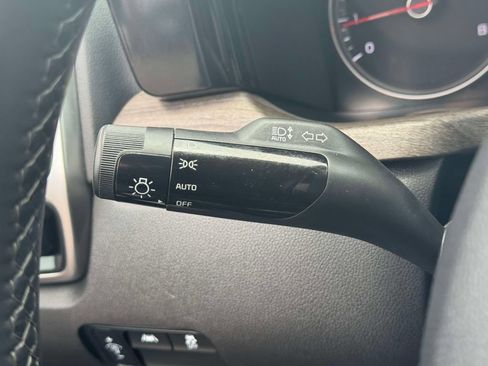 Used 2023 Kia Sorento S AWD/4WD image 21
