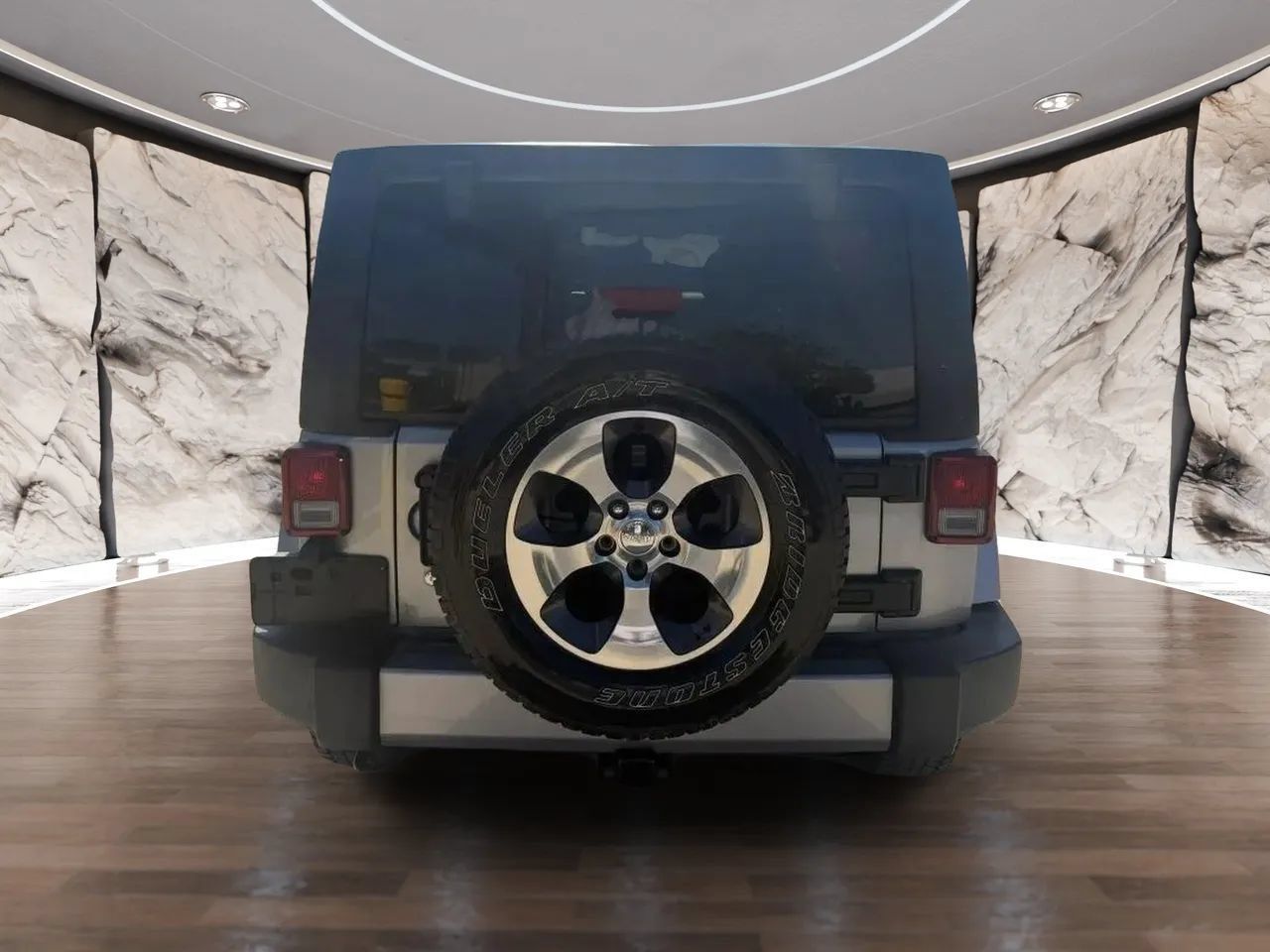 Used 2017 Jeep Wrangler Unlimited Sahara AWD/4WD image 6
