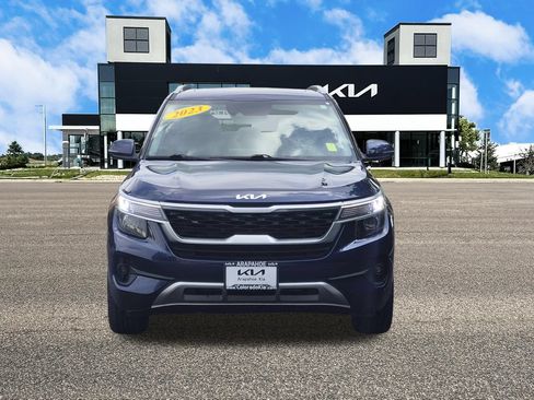 Certified 2023 Kia Seltos EX AWD/4WD image 3