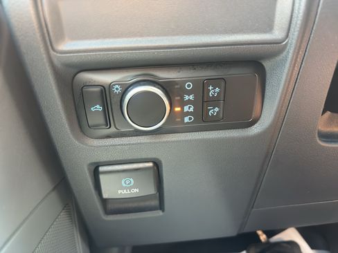 Used 2026 Ford F150 XL RWD image 27