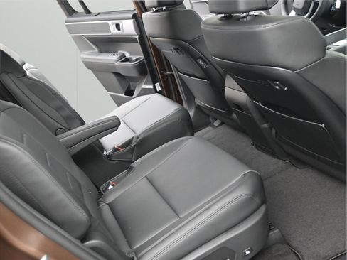 New 2026 Hyundai Santa Fe Limited FWD image 6
