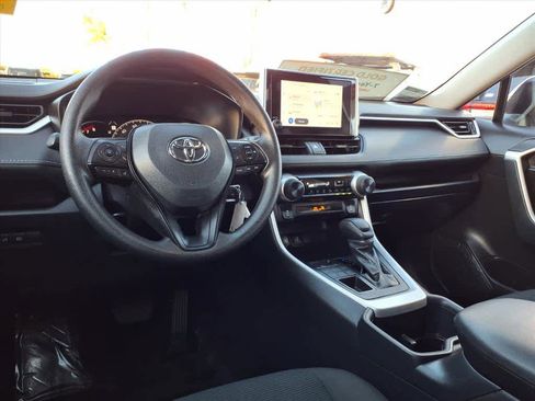 Certified 2025 Toyota RAV4 LE image 9