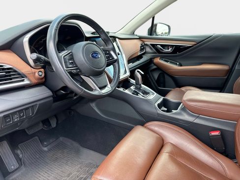 Used 2022 Subaru Outback Touring AWD/4WD image 34