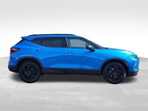 Certified 2024 Chevrolet Blazer LT w/ Convenience Package FWD image 6