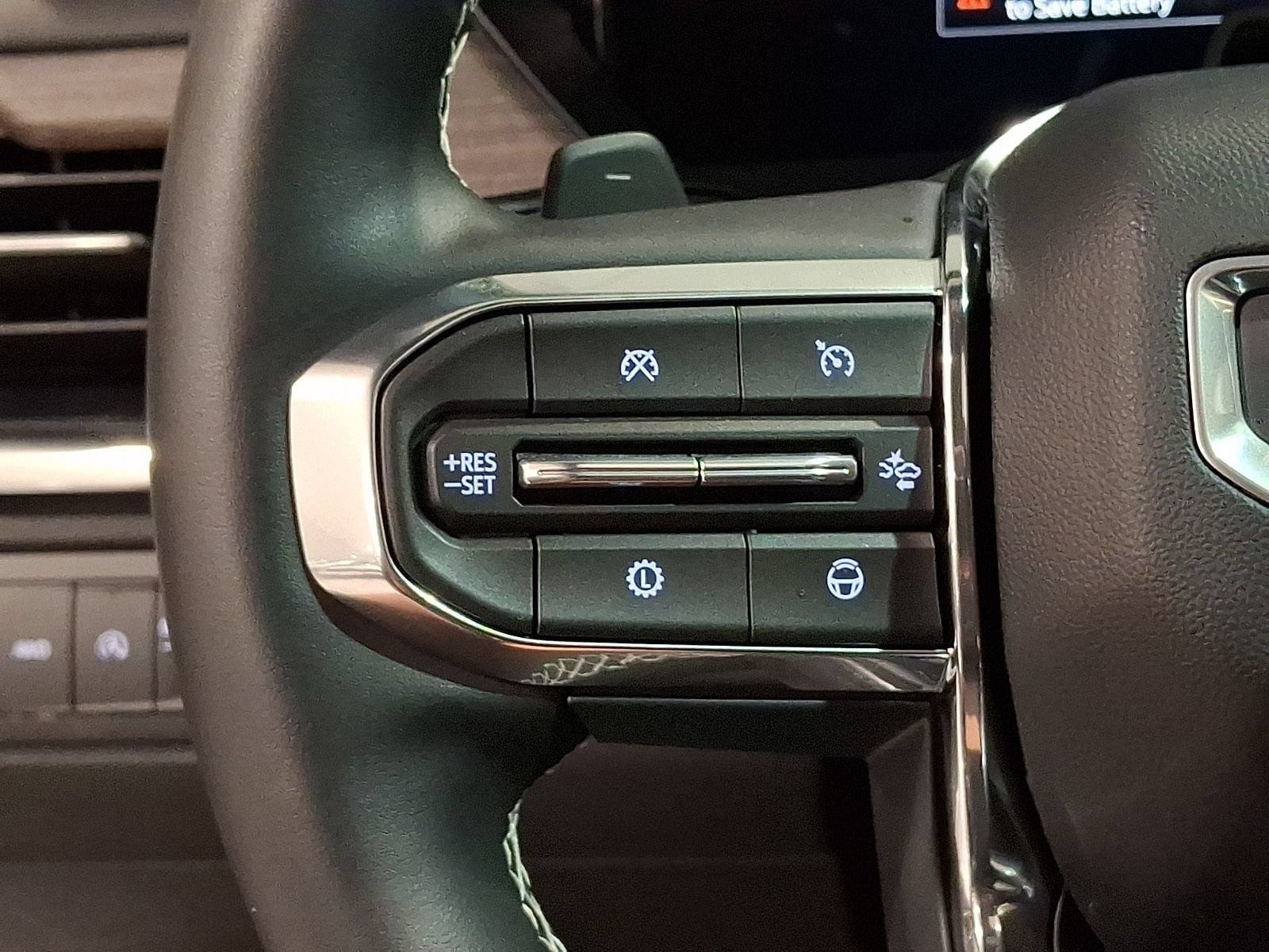 Certified 2026 GMC Acadia Denali w/ Super Cruise Package AWD/4WD image 22