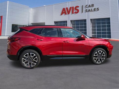 Used 2025 Chevrolet Blazer RS image 7