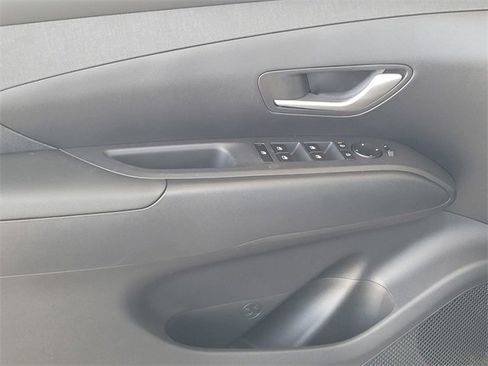 New 2025 Hyundai Tucson SEL image 13