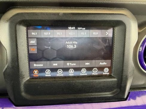 Used 2023 Jeep Wrangler Unlimited Sport AWD/4WD image 19