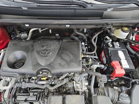 Used 2023 Toyota RAV4 XLE w/ Convenience Package image 30