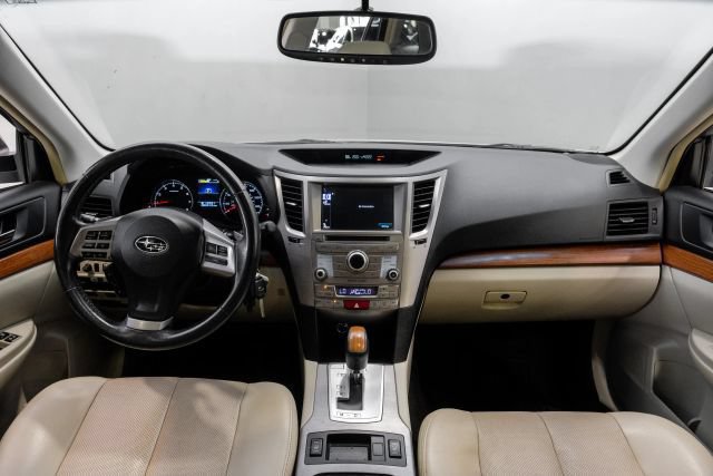 Used 2014 Subaru Outback 2.5i Limited AWD/4WD image 21