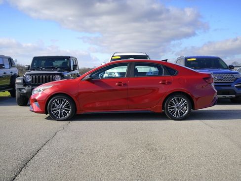 Used 2024 Kia Forte GT-Line w/ GT-Line Premium Package image 4