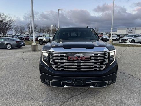 Used 2023 GMC Sierra 1500 Denali w/ Technology Package image 2