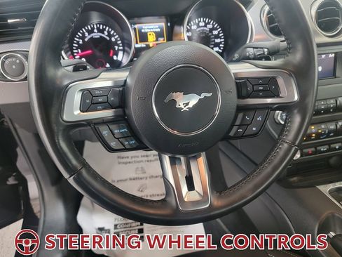 Used 2022 Ford Mustang GT image 17