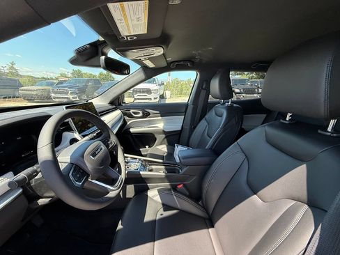 New 2026 Jeep Compass Limited AWD/4WD image 11