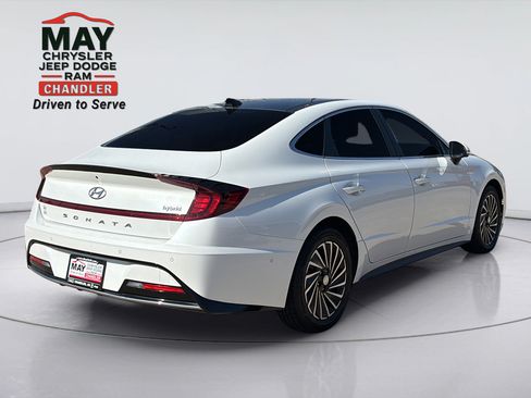 Used 2023 Hyundai Sonata Limited w/ Cargo Package FWD image 7