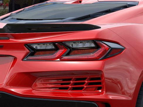 New 2025 Chevrolet Corvette E-Ray image 35