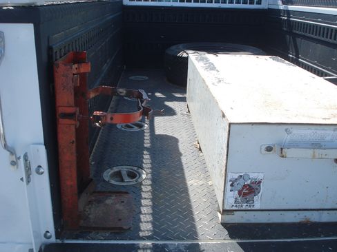 Used 2016 Ford F250 XL w/ Power Equipment Group image 16