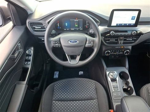 New 2026 Ford Escape Active image 6
