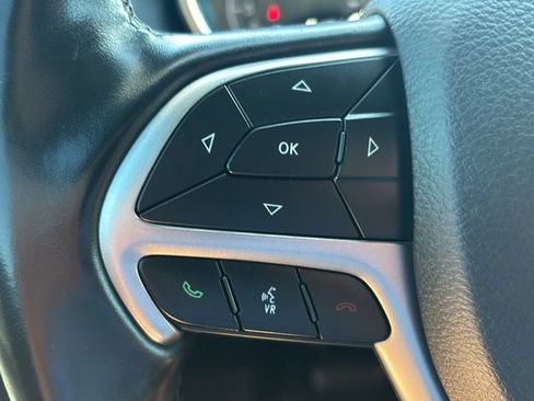 Used 2021 Jeep Grand Cherokee Laredo X AWD/4WD image 18