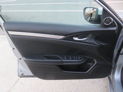 Used 2019 Honda Civic Sport image 23