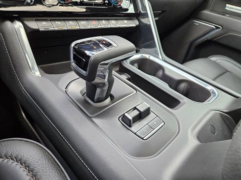 Used 2024 GMC Sierra 1500 Denali image 13
