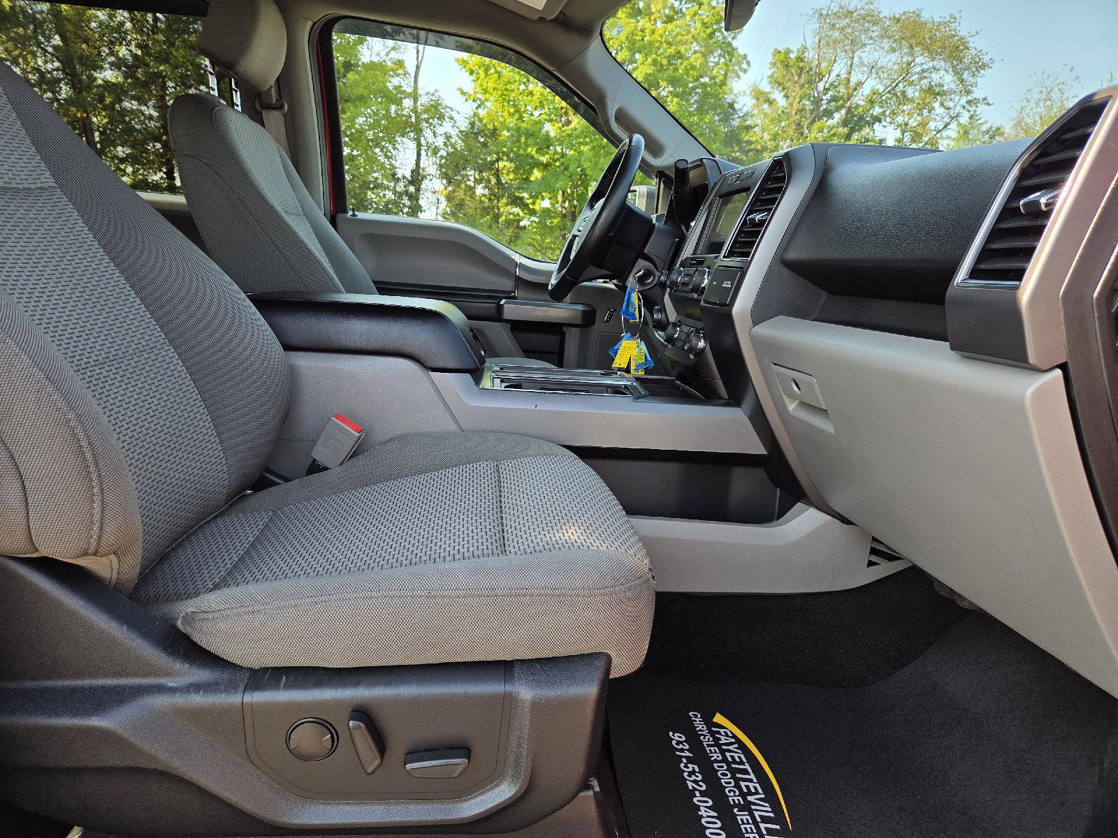 Used 2019 Ford F150 XLT w/ Equipment Group 302A Luxury AWD/4WD image 39