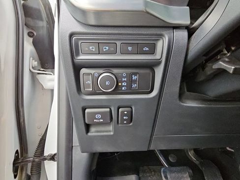 Used 2021 Ford F150 Lariat w/ Trailer Tow Package AWD/4WD image 28