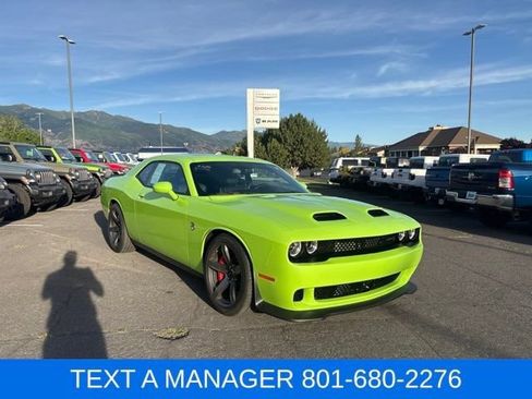 Used 2023 Dodge Challenger SRT Hellcat RWD image 8
