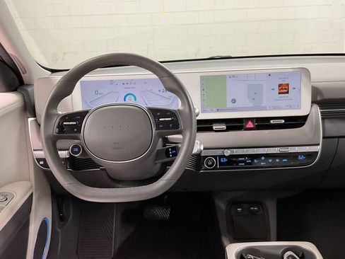 Used 2023 Hyundai Ioniq 5 SEL AWD/4WD image 8