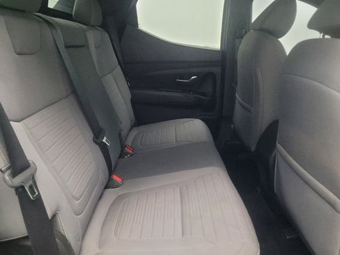 Used 2022 Hyundai Santa Cruz SEL Premium AWD/4WD image 19