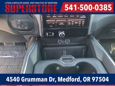 New 2026 RAM 3500 Laramie AWD/4WD image 25