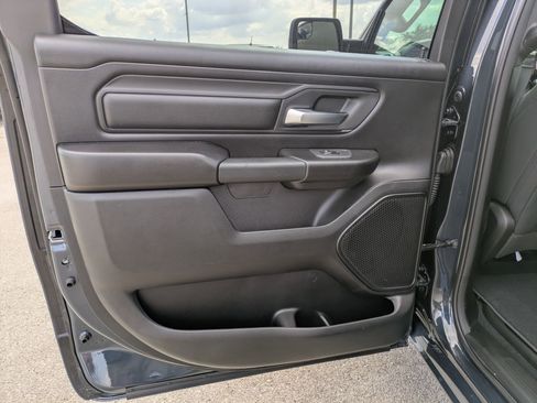 New 2026 RAM 1500 Express image 12