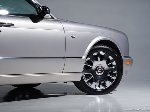 Used 2005 Bentley Arnage R image 17