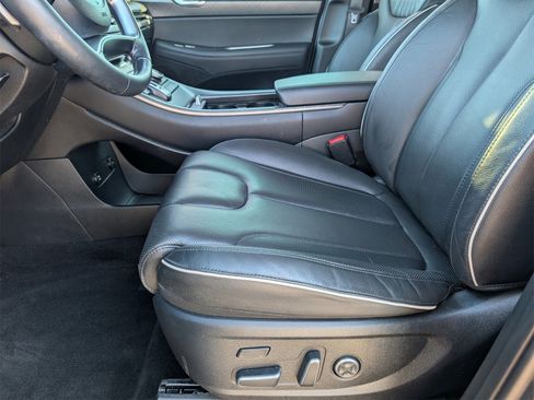 Used 2023 Hyundai Palisade Limited image 15