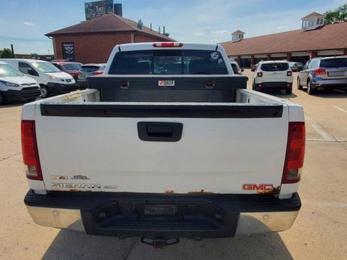 Used 2008 GMC Sierra 1500 SLT w/ Sun And Navigation Package AWD/4WD image 8
