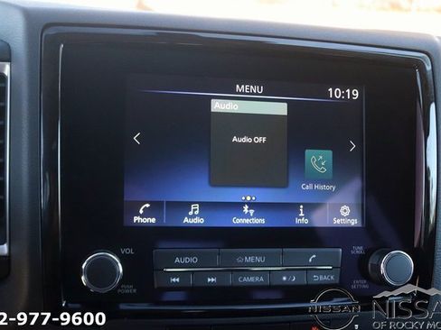 Used 2024 Nissan Frontier SV w/ SV Convenience Package image 25