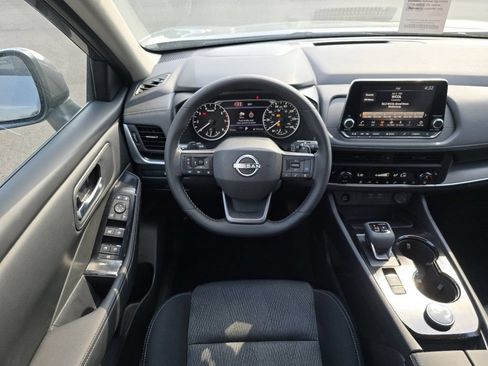 New 2026 Nissan Rogue SV w/ Cold Weather Package AWD/4WD image 19