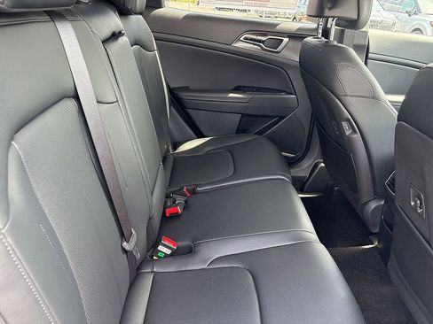 New 2026 Kia Sportage EX FWD image 8