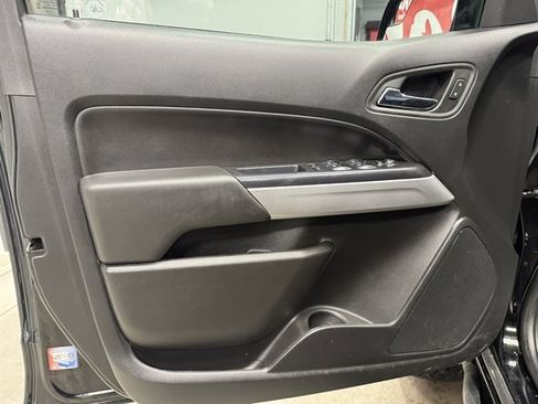 Used 2019 Chevrolet Colorado ZR2 image 13