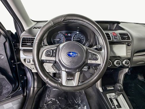 Used 2017 Subaru Forester 2.5i Limited image 13