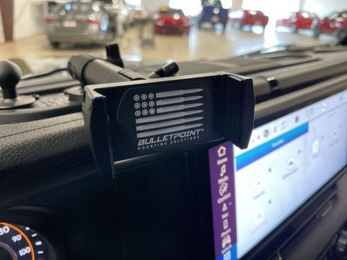 Used 2024 Jeep Gladiator Sport image 34