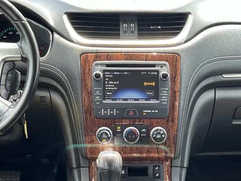 Used 2013 Chevrolet Traverse LT AWD/4WD image 15