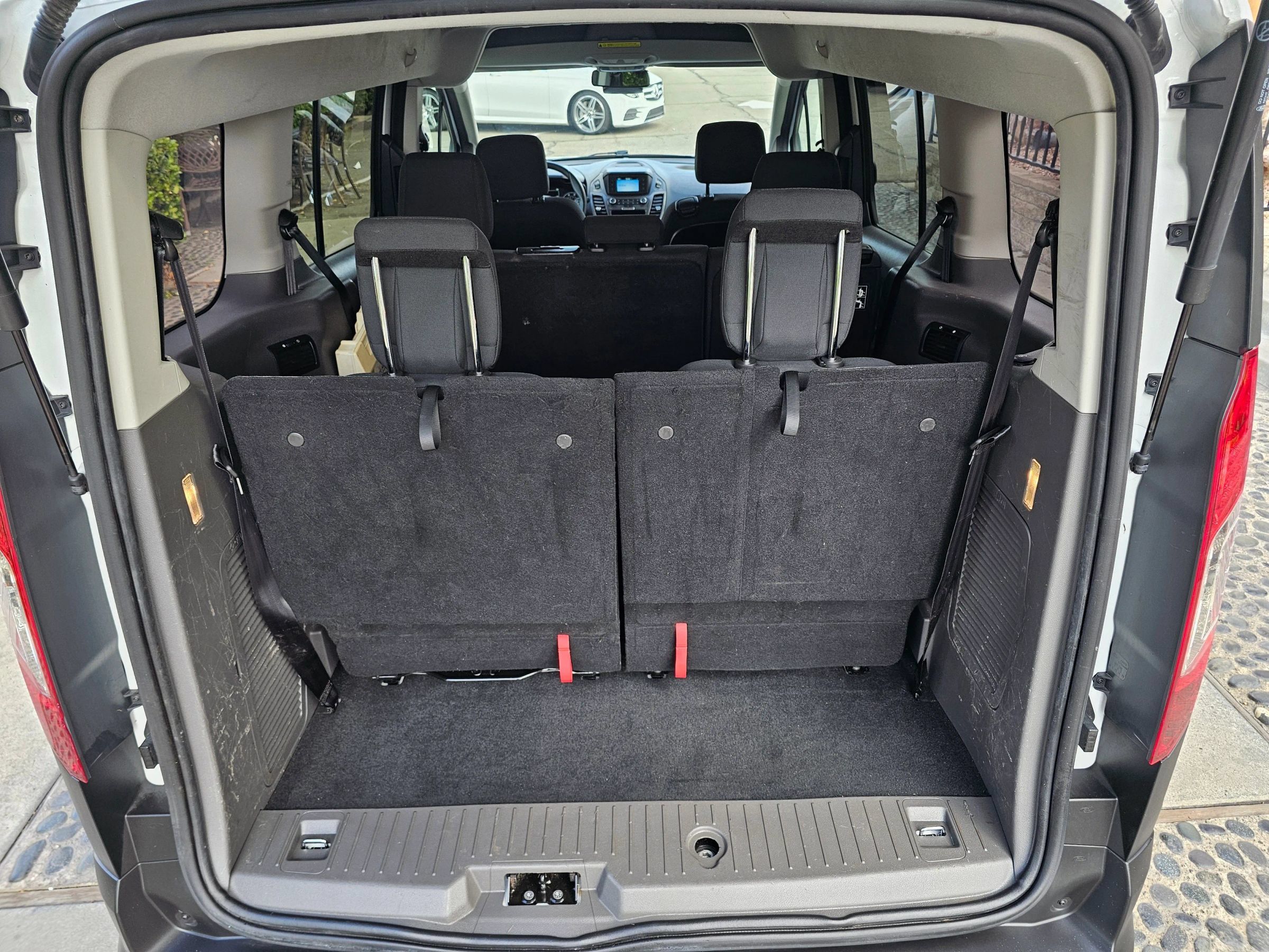 Used 2021 Ford Transit Connect XL FWD image 25