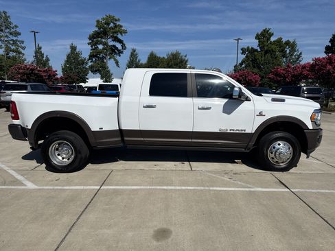Used 2020 RAM 3500 Limited AWD/4WD image 10