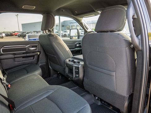 New 2026 RAM 3500 Big Horn AWD/4WD image 48